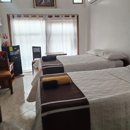 Alojamiento Villa Mar 阿约拉港 外观 照片