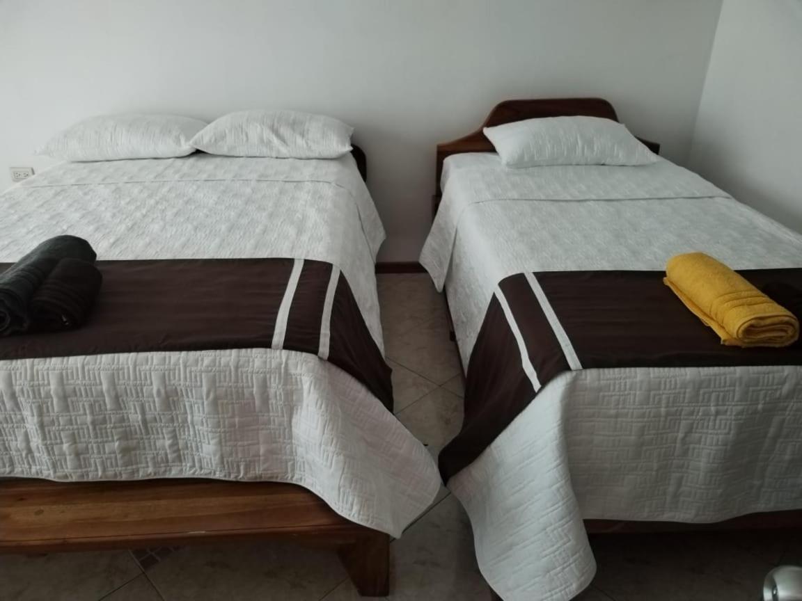 Alojamiento Villa Mar 阿约拉港 外观 照片